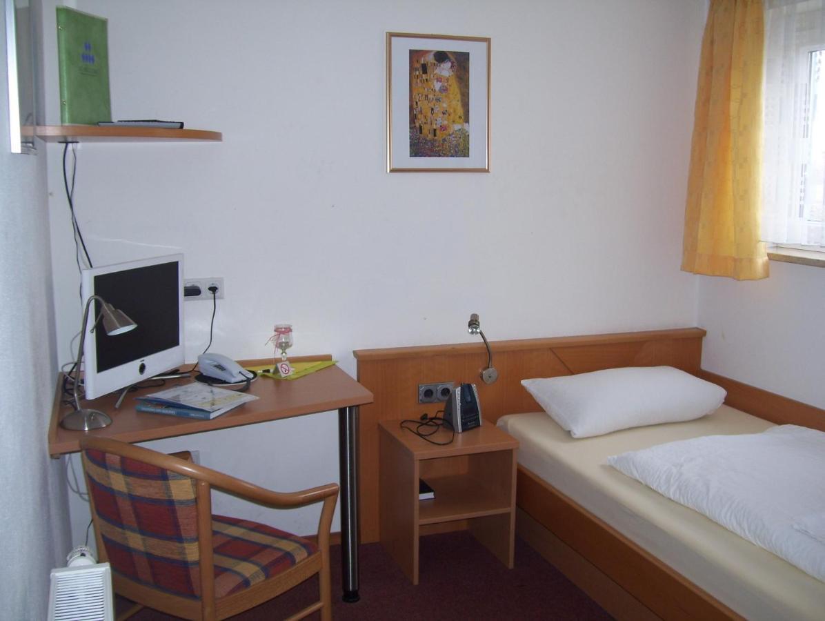 Zu Muellers Winkelhausen Hotel Langenmosen ภายนอก รูปภาพ